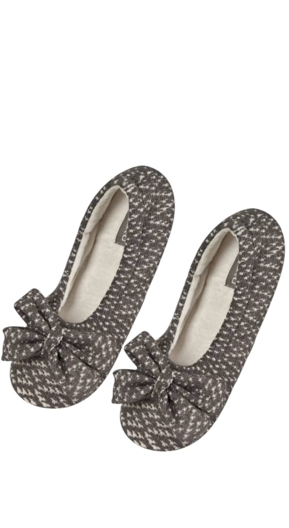Pantoufles OYSHO 5044 361 084