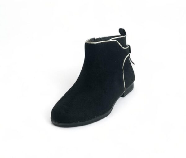 Bottines noires en daim ZARA 6905 003 040