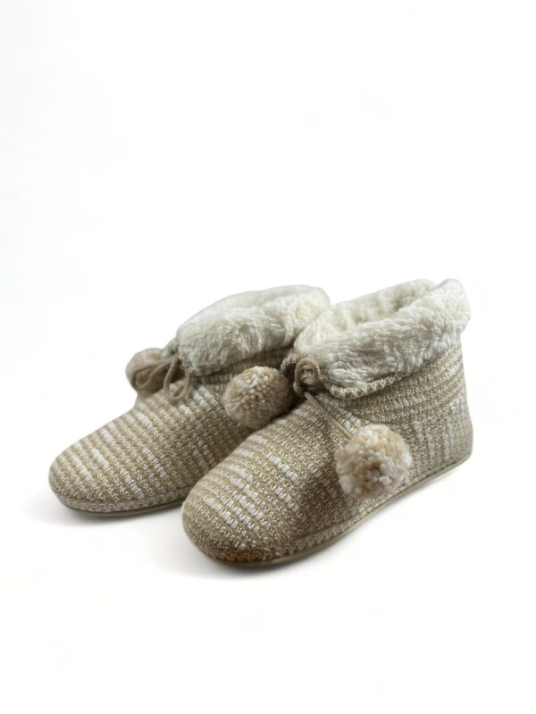 Pantoufles OYSHO 1027 161 121