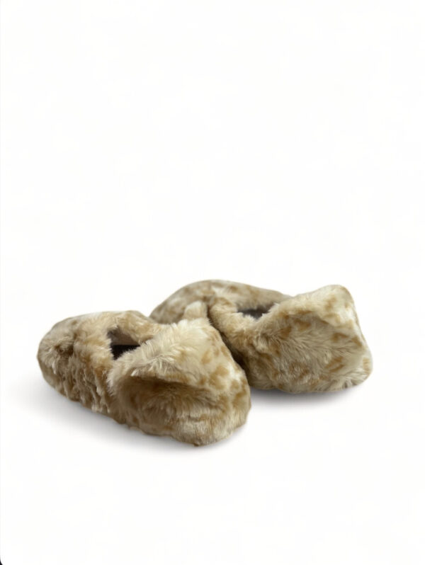 Pantoufles OYSHO 5109 061 121 – Image 2