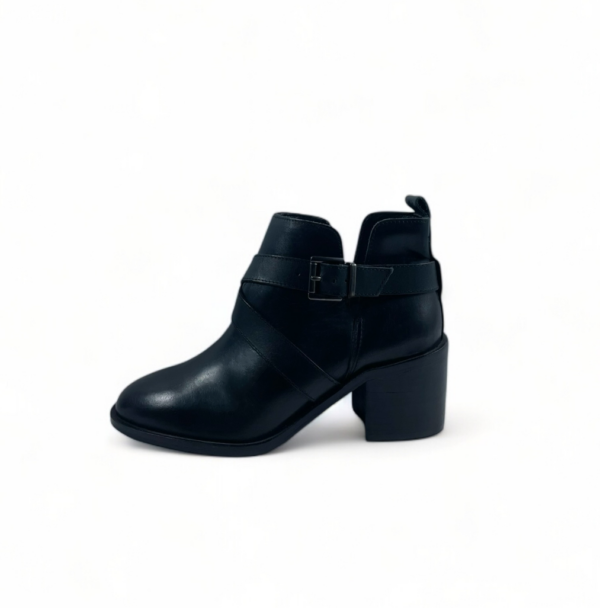 Boots en cuir véritable STRADIVARIUS 9104 041 040 – Image 2