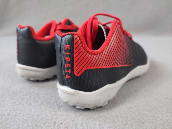 Souliers de football Décathlon Kipsta pour enfants Agility 100 Turf - Noir Rouge – Image 6