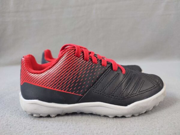 Souliers de football Décathlon Kipsta pour enfants Agility 100 Turf - Noir Rouge – Image 2