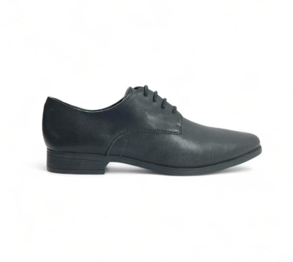 Chaussures classiques ZARA 2451 32 040