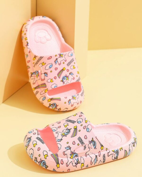 Mules SHEIN en coutchouc souple pour filles
