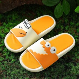 Mules SHEIN en coutchouc souple pour enfants