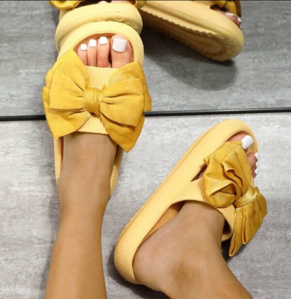 Mules SHEIN en coutchouc souple pour femmes SHWCA108 – Image 4