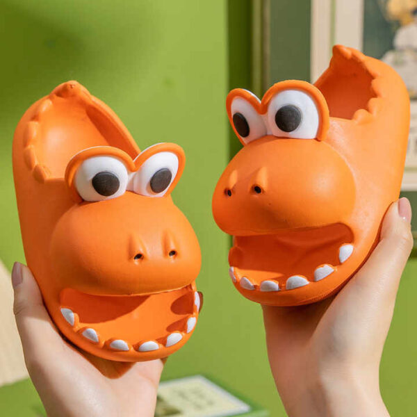 Sandales crocs SHEIN en coutchouc souple pour enfants – Image 4