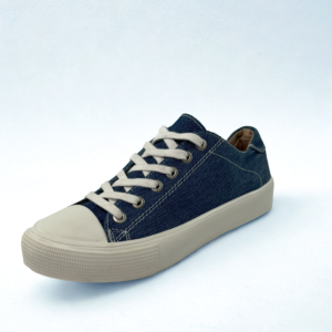 Sneakers Stradivarius 1368 141 017