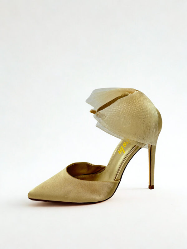 Escarpins SHEIN en satin SHWCA242