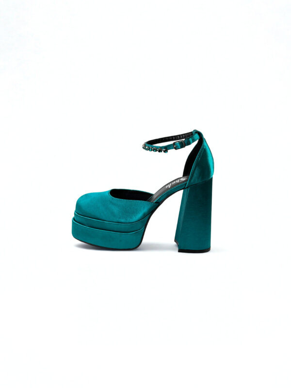 Sandales en satin SheIn SHWCA290